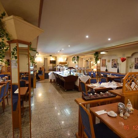 Hotel Zur Rebe Hochheim am Main Dış mekan fotoğraf