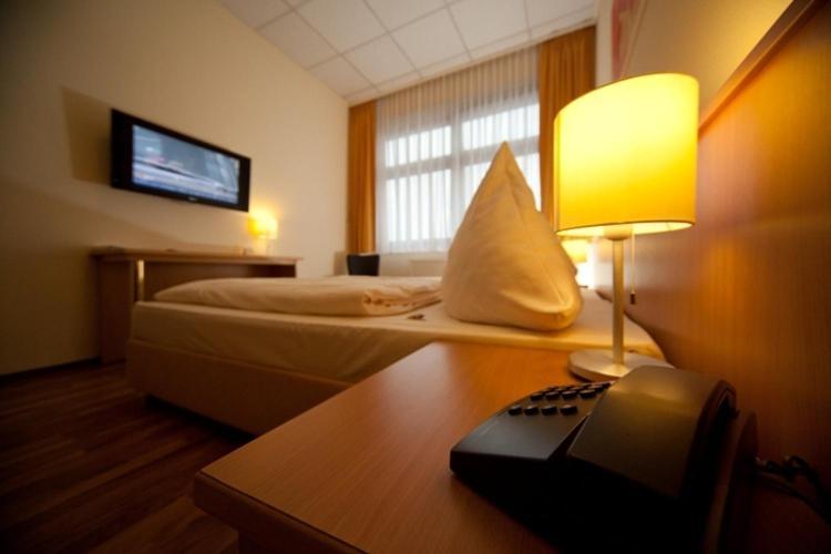Hotel Zur Rebe Hochheim am Main Oda fotoğraf