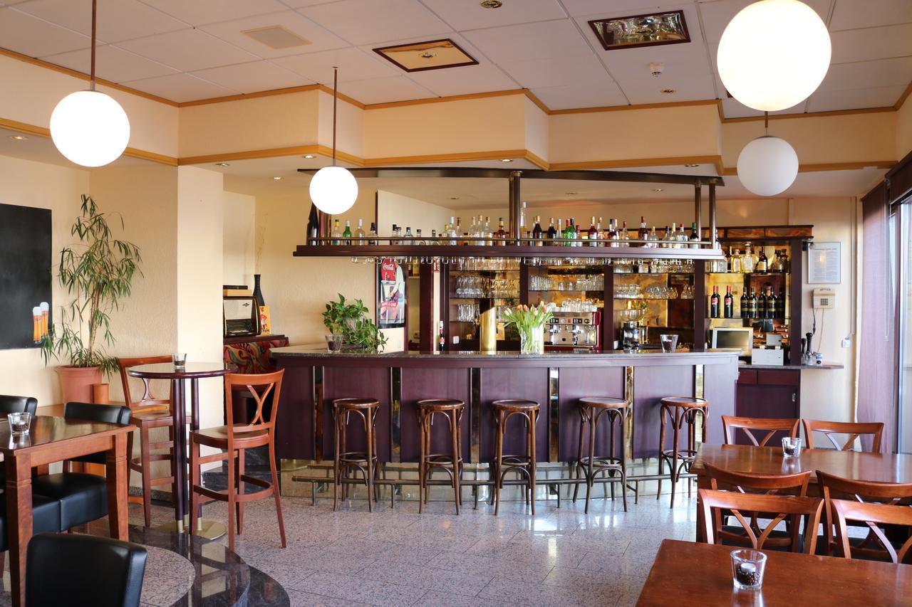 Hotel Zur Rebe Hochheim am Main Dış mekan fotoğraf
