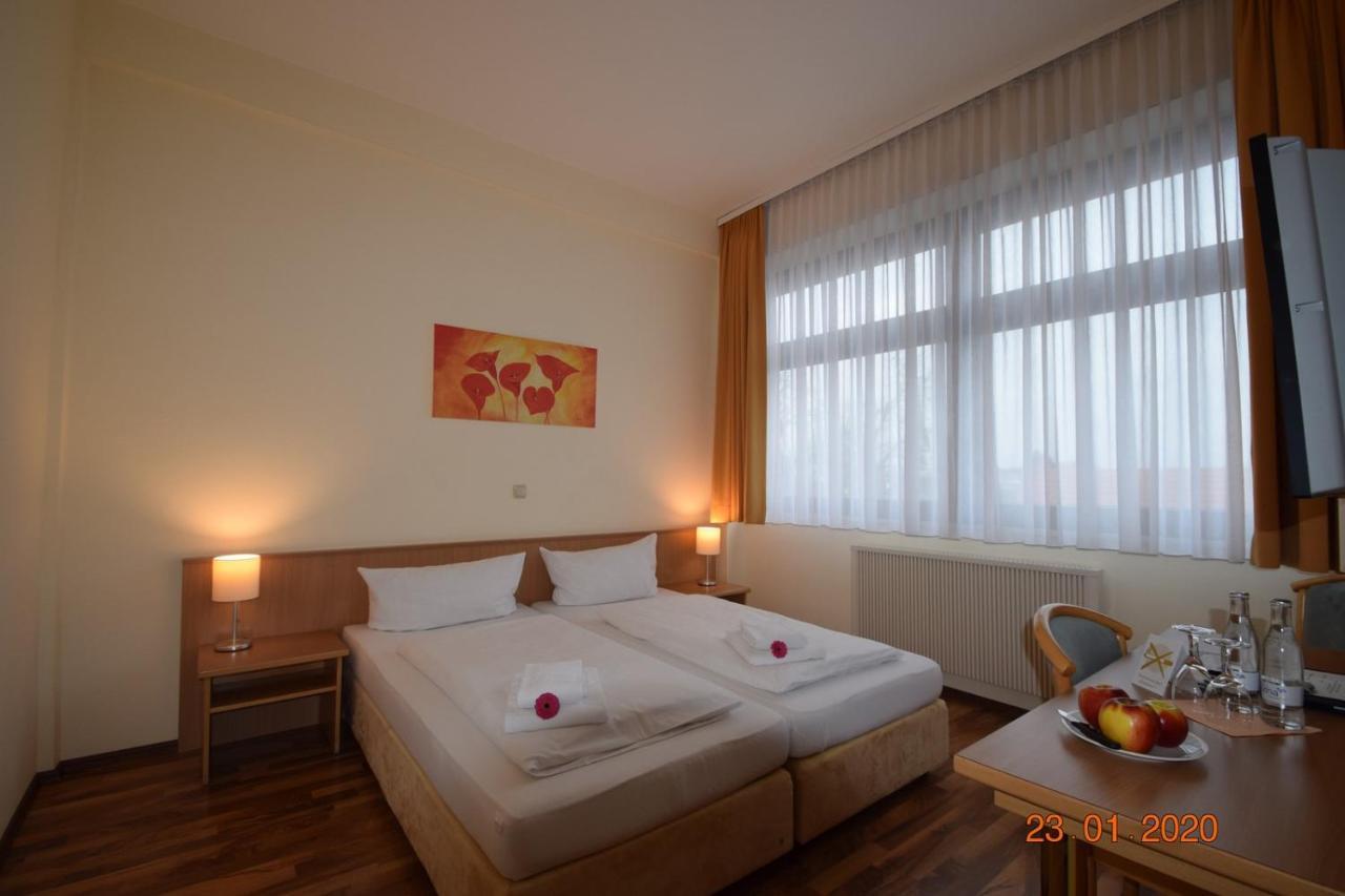 Hotel Zur Rebe Hochheim am Main Dış mekan fotoğraf
